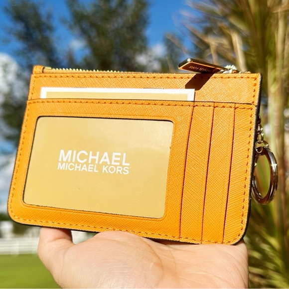 Michael Kors Top Zip Coin Pouch/Wallet - Picture 2 of 2